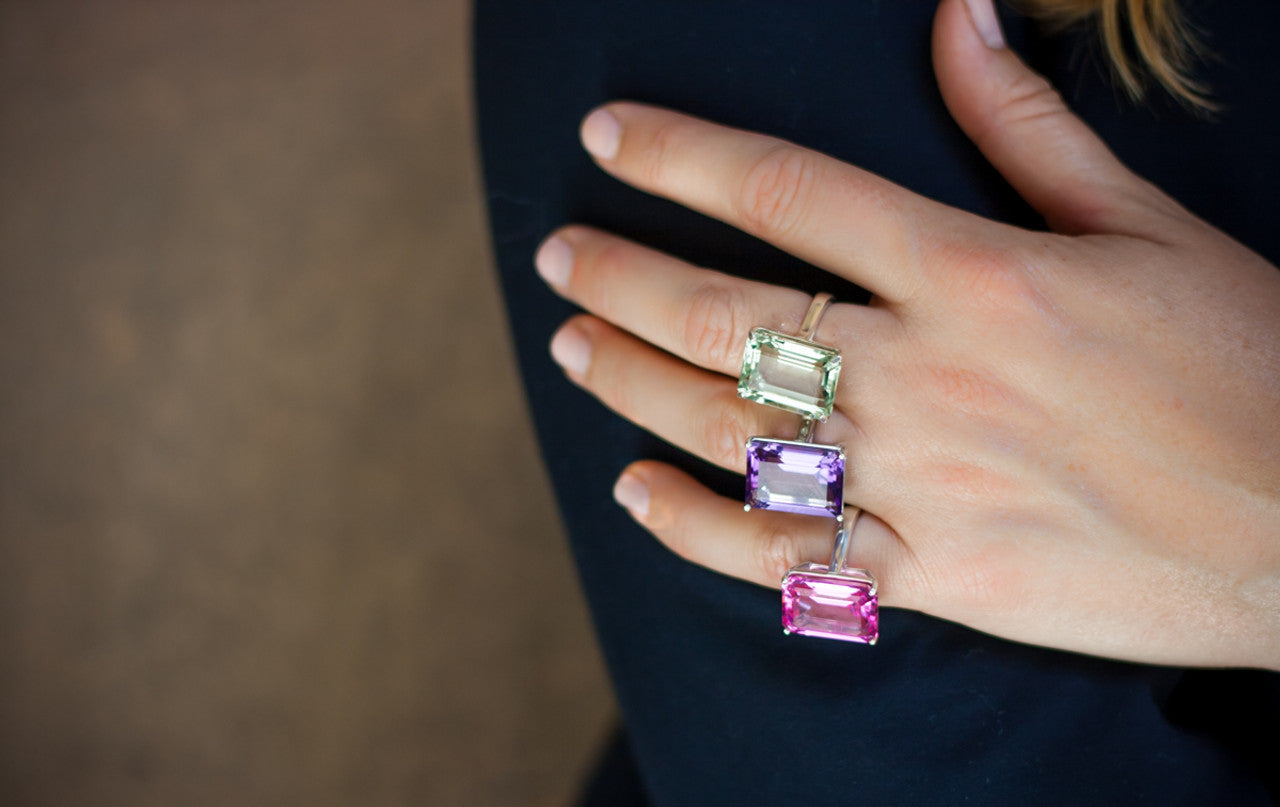 EMERALD CUT YELLOW GOLD RING